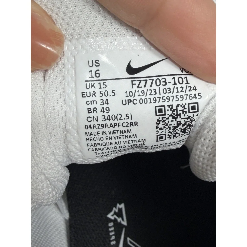 Nike alpha menace